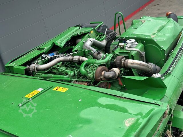 Mähdrescher John Deere WT56/T560HM Mähdrescher *verunfallt*