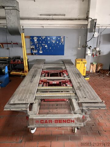 Mobile straightening bench with scissor lift Car Bench Muraena