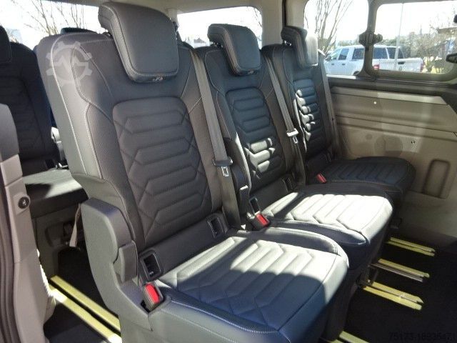Kleinbus FORD Tourneo Custom 340L1 Titanium X 2.5L PHEV 360Kam