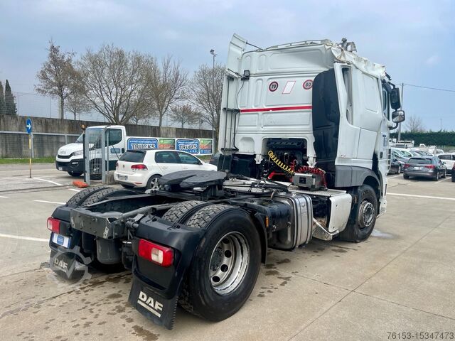 Standard tractor DAF XF 106-480