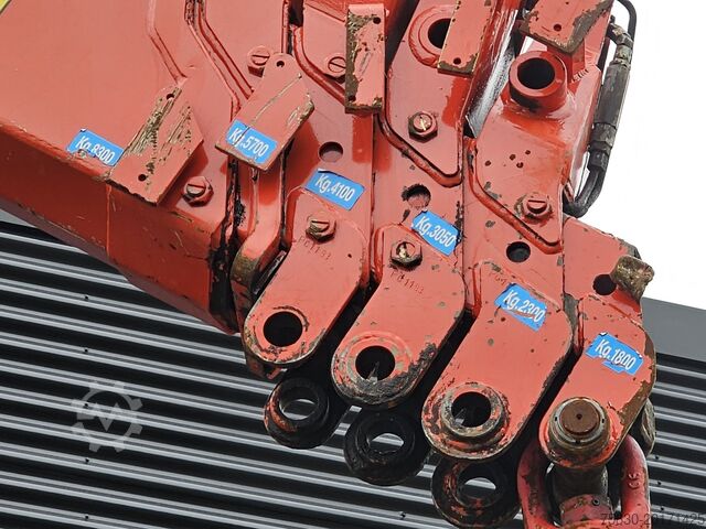 Crane truck DAF CF 85.330 ATI / 40 t/m CRANE / KRAN / 8.500 km!