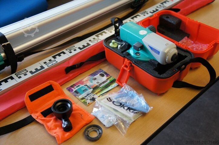 Spirit Level – Surveyor Sokkia C320