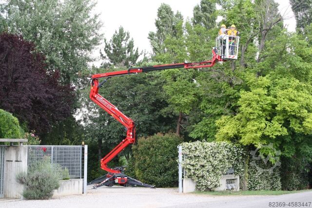 Caterpillar boom lift Hinowa Lightlift 17.75 Performance IIIS