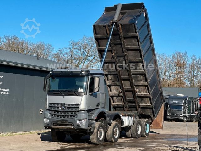 Tipper truck MERCEDES-BENZ Arocs 4148AK BB 8x8 Kipper 33m³ 3x Vorhanden