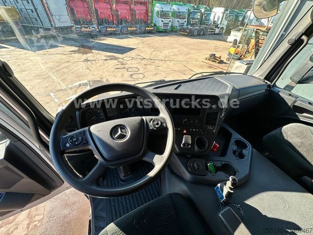 Tipper truck MERCEDES-BENZ Arocs 4148AK BB 8x8 Kipper 33m³ 3x Vorhanden