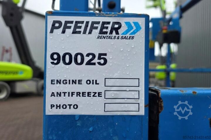 Scissor lift Genie GS1932 Electric, Working Height 7.8 m, 227kg Capac