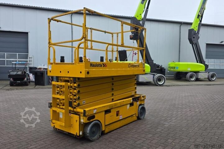 Scissor lift Haulotte COMPACT 14 As- Is, Electric, 14m Working Height, 3