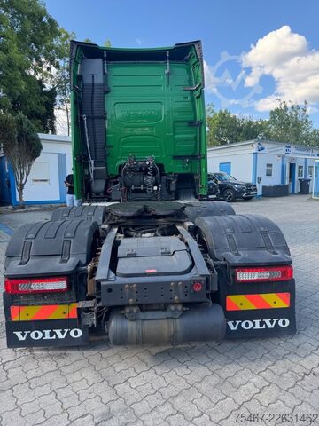 Heavy-duty truck VOLVO FH 500 3 Achser 6x2   GGVS