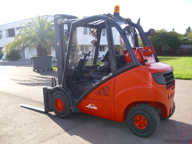 Frontstapler Linde H35T-02-X393 TRIPLEX - ZVG/SS 12.900 EUR