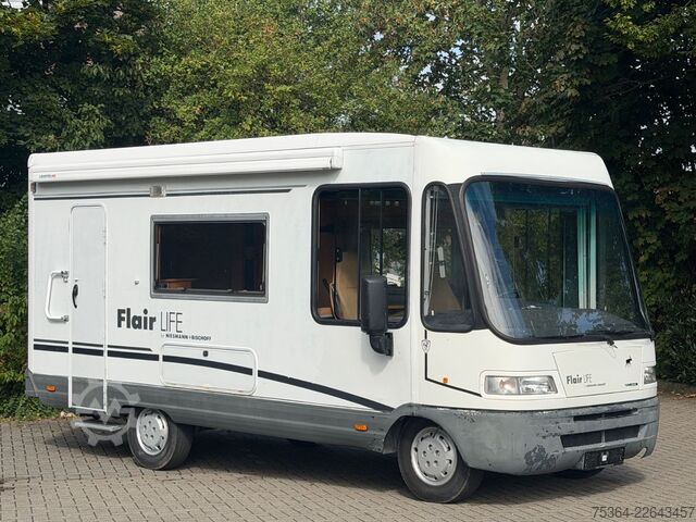 Integriertes Wohnmobil NIESMANN+BISCHOFF Fiat 2.5 D Flair Life Hubbett Kamera Ahk