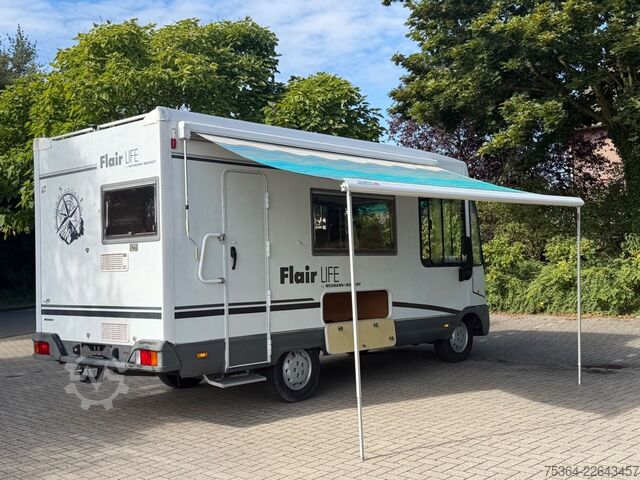 Integriertes Wohnmobil NIESMANN+BISCHOFF Fiat 2.5 D Flair Life Hubbett Kamera Ahk