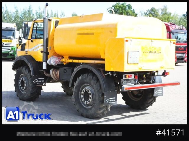 LKW mit Tankaufbau UNIMOG 437/40 Tank 5200 Ltr. Pumpe Zähler