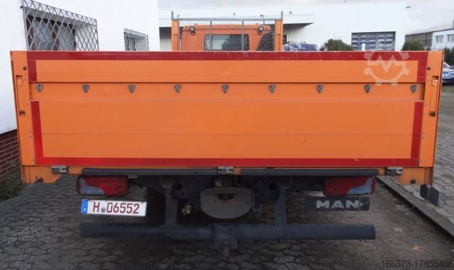 Pick-up van MAN TGL 8.220