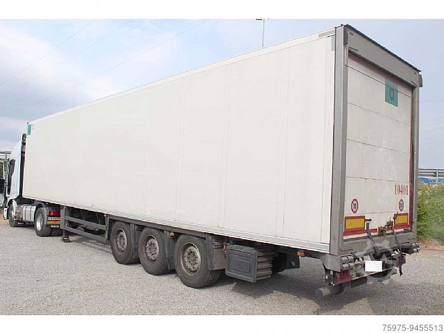 Reefer/Isolated/Freeze Schmitz Cargobull Semirimorchio frigo schmitz usato