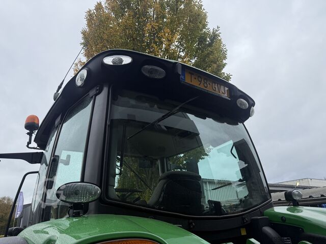 John Deere 6155R John Deere 6155R