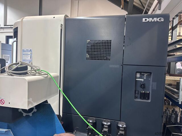 Vertical machining center DMG 80 Monoblock