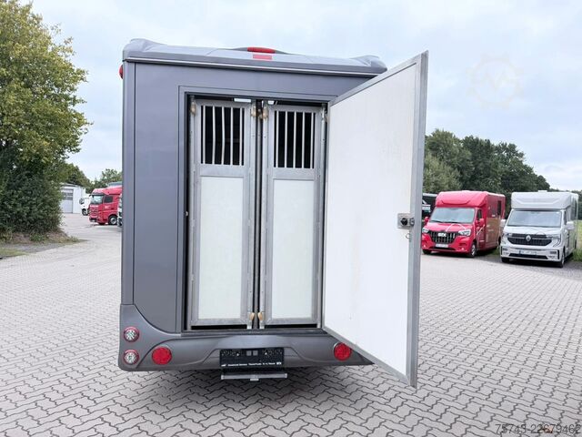 Horse transport trailer  2 Pferdeanh.ANKA Hengstemodell,Sattelk. mit Bett
