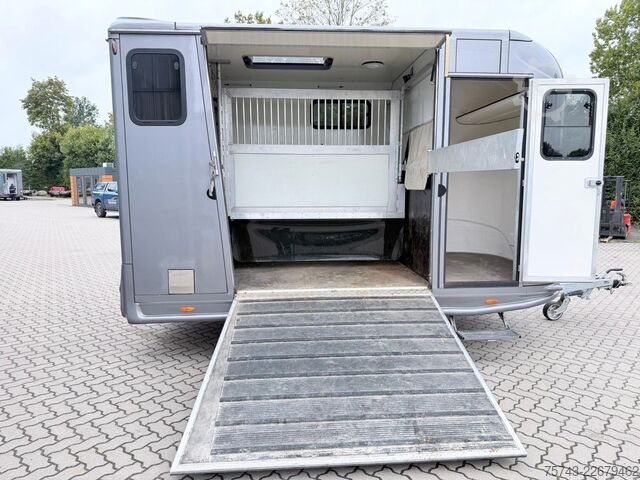 Horse transport trailer  2 Pferdeanh.ANKA Hengstemodell,Sattelk. mit Bett