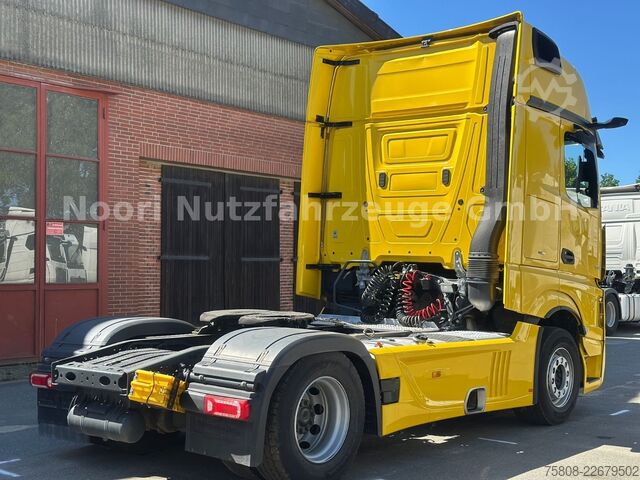 Standard tractor unit MERCEDES-BENZ Actros 1851 GigaSpace PPC  2Tanks Retarder