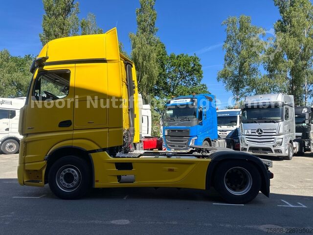 Standard tractor unit MERCEDES-BENZ Actros 1851 GigaSpace PPC  2Tanks Retarder