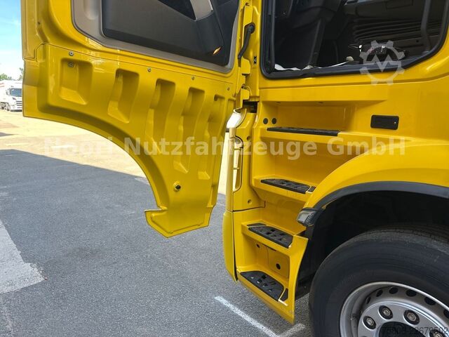 Standard tractor unit MERCEDES-BENZ Actros 1851 GigaSpace PPC  2Tanks Retarder