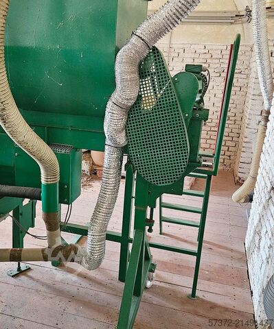 Nonwoven Fabric Production System Walter Schober/Dilo Kräutervlies