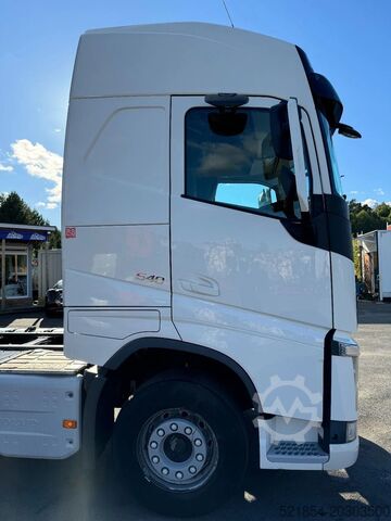 Chassis with cab Volvo FH 540 8x2*4, ADR, Euro 6, Chassi (ex. Tank-tru...