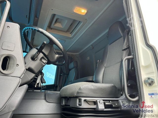 Box truck Scania P 280 DB4x2MNA TAILLIFT 2T BOX 750x249x230cm