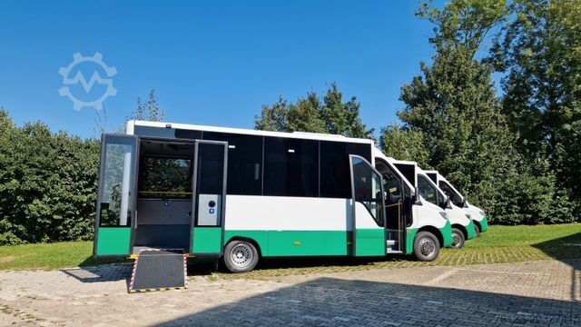 Stadtbus MERCEDES-BENZ Heckniederflur Sprinter 517 / 4 er Bestuhlung