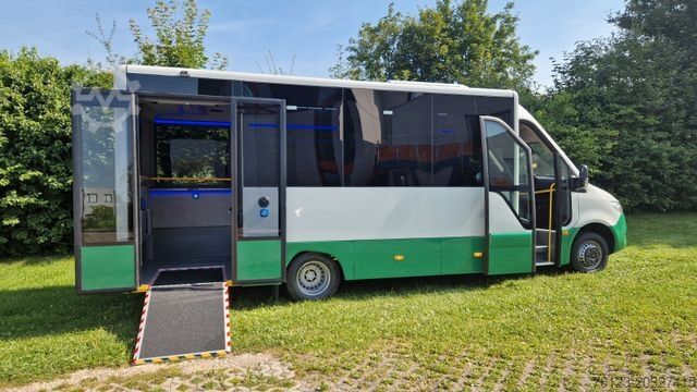 Stadtbus MERCEDES-BENZ Heckniederflur Sprinter 517 / 4 er Bestuhlung