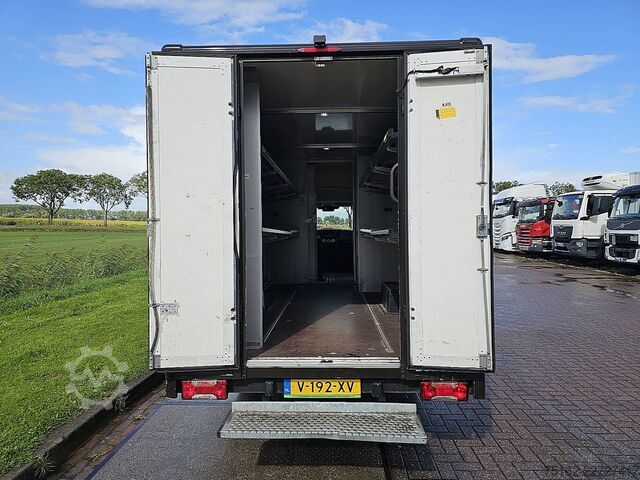 Suitcase IVECO DAILY 35S13 Automaat Airco Cruis