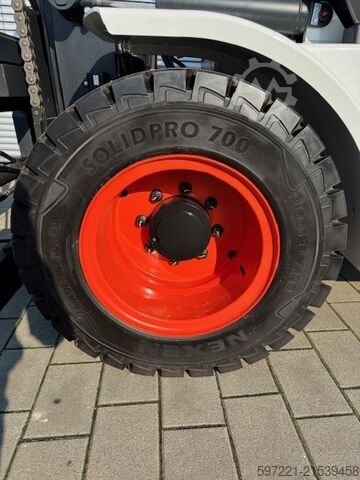 Dieselstapler Bobcat D90S-9 NEUGERÄT!!!