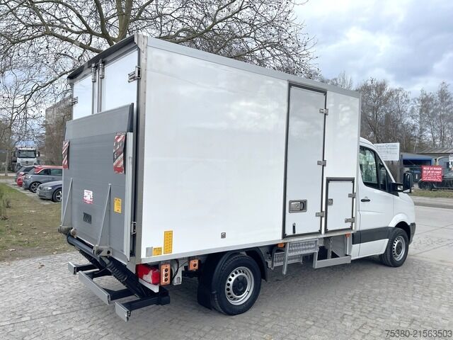 Sonderausbau-Transporter VW Crafter 35 2.0TDI 100kW Kühlkoffer *LBW*KLIMA*