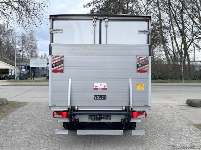 Sonderausbau-Transporter VW Crafter 35 2.0TDI 100kW Kühlkoffer *LBW*KLIMA*