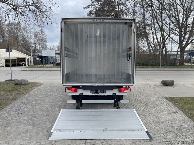 Sonderausbau-Transporter VW Crafter 35 2.0TDI 100kW Kühlkoffer *LBW*KLIMA*