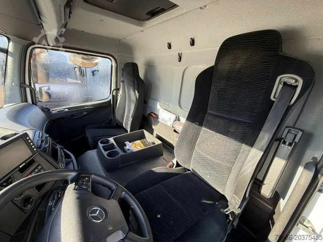 Kühlkoffer-LKW MERCEDES-BENZ ATEGO 1524 L Kühlkoffer BI-Zone 7,30 m LBW *2 to