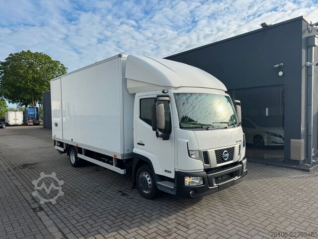 Box van NISSAN NT500 56.15 Koffer mit LBW*Ahk*nur 34.800 km *