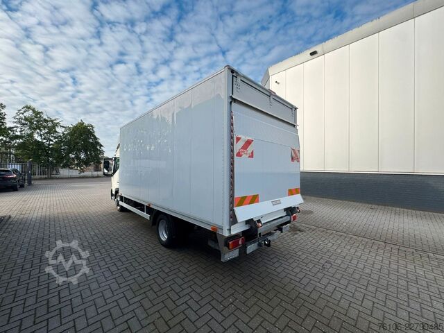 Box van NISSAN NT500 56.15 Koffer mit LBW*Ahk*nur 34.800 km *