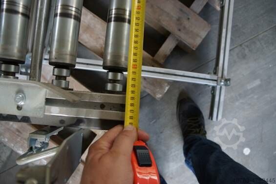 Angetr. Rollenbahn mit Drehkranz Siemens Dematic 