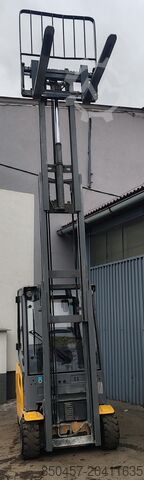 Elektrisch â 4 RĂ€der Jungheinrich EFG 320 li-ion 1449MH!/ 4.25m/ 2020yy