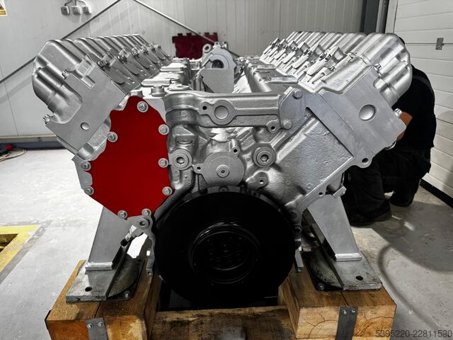 Diesel engine MAN D2842