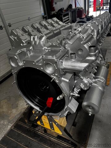 Diesel engine MAN D2842