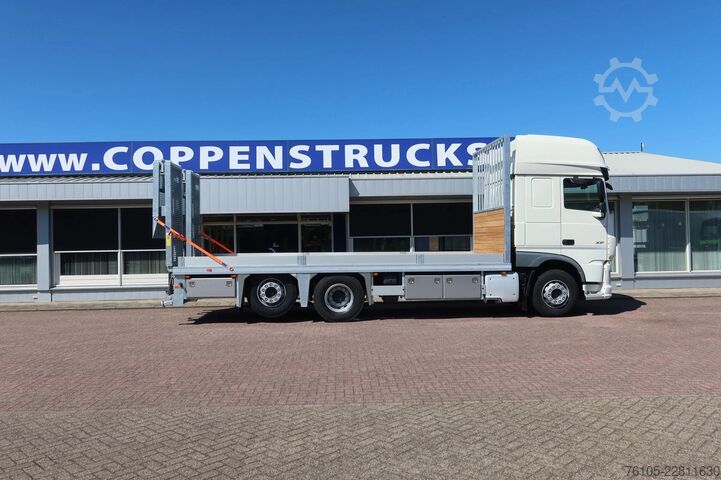 Autotransporter DAF XF 450 106 XF 450 6x2 Oprijwagen/Machine transport