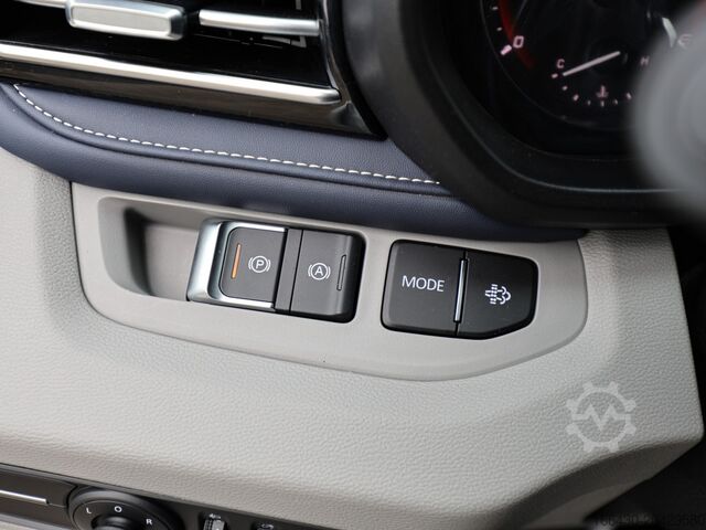 Panel van Maxus DELIVER 7