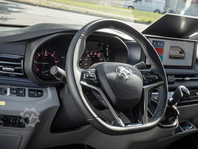 Panel van Maxus DELIVER 7