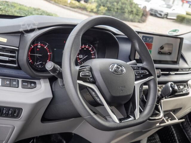 Panel van Maxus DELIVER 9