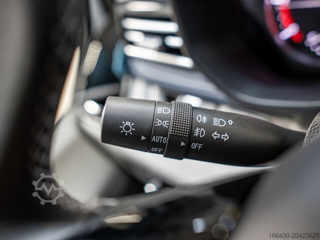 Panel van Maxus DELIVER 7