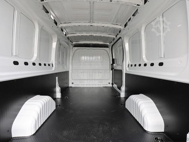 Kastenwagen Maxus DELIVER 9
