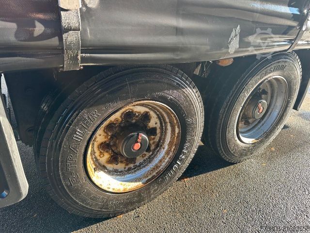 Anhänger mit Pritsche & Plane FLIEGL TPS 135 Abgelastet auf 10t. Plane