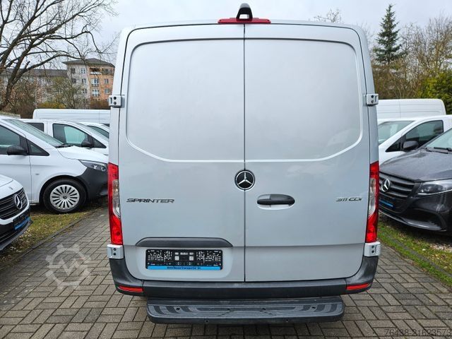 Kastenwagen MERCEDES-BENZ Sprinter 311 CDI L1H1|BOTT REGALE|WERKSTATT|230V